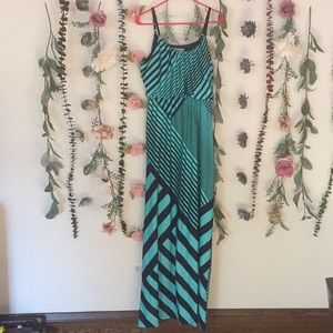 Maxi dress- Size xl